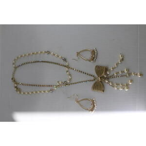 Vtg Gold Tone Bow Necklace & Earrings Set Pearl Rhinestone